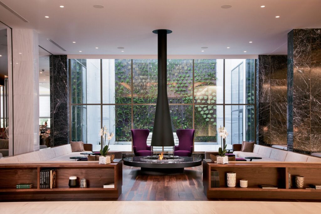 Filiofocus – Blending Glass and Fire for a Modern Touch